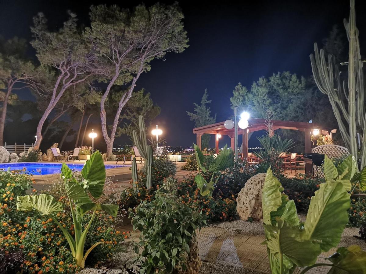 Louis Luxury Villa By Living In Blue Koskinou  Bagian luar foto