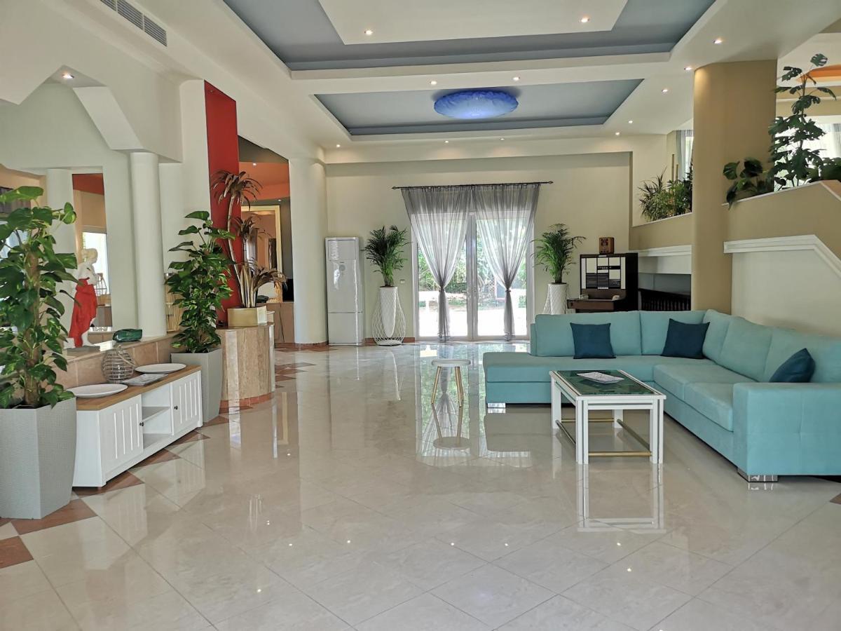 Louis Luxury Villa By Living In Blue Koskinou  Bagian luar foto