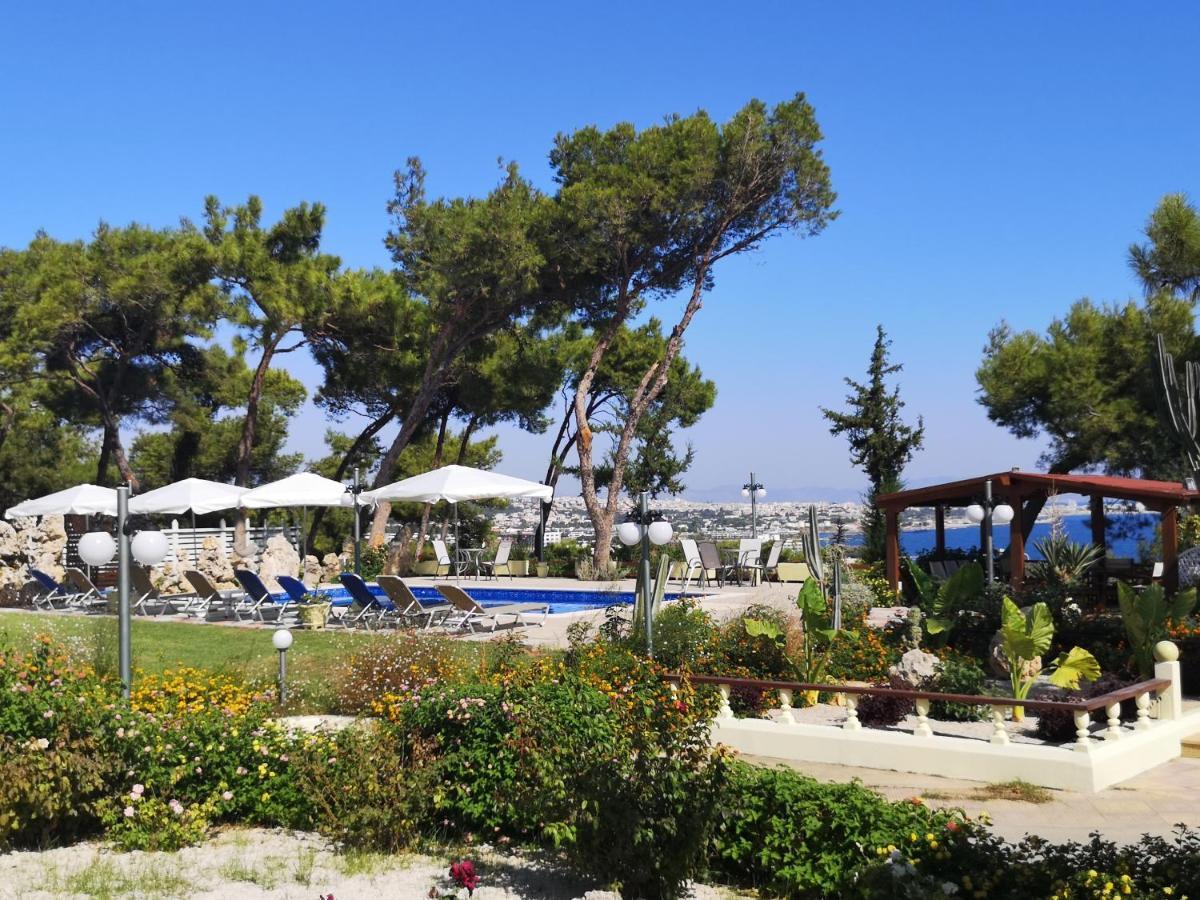 Louis Luxury Villa By Living In Blue Koskinou  Bagian luar foto