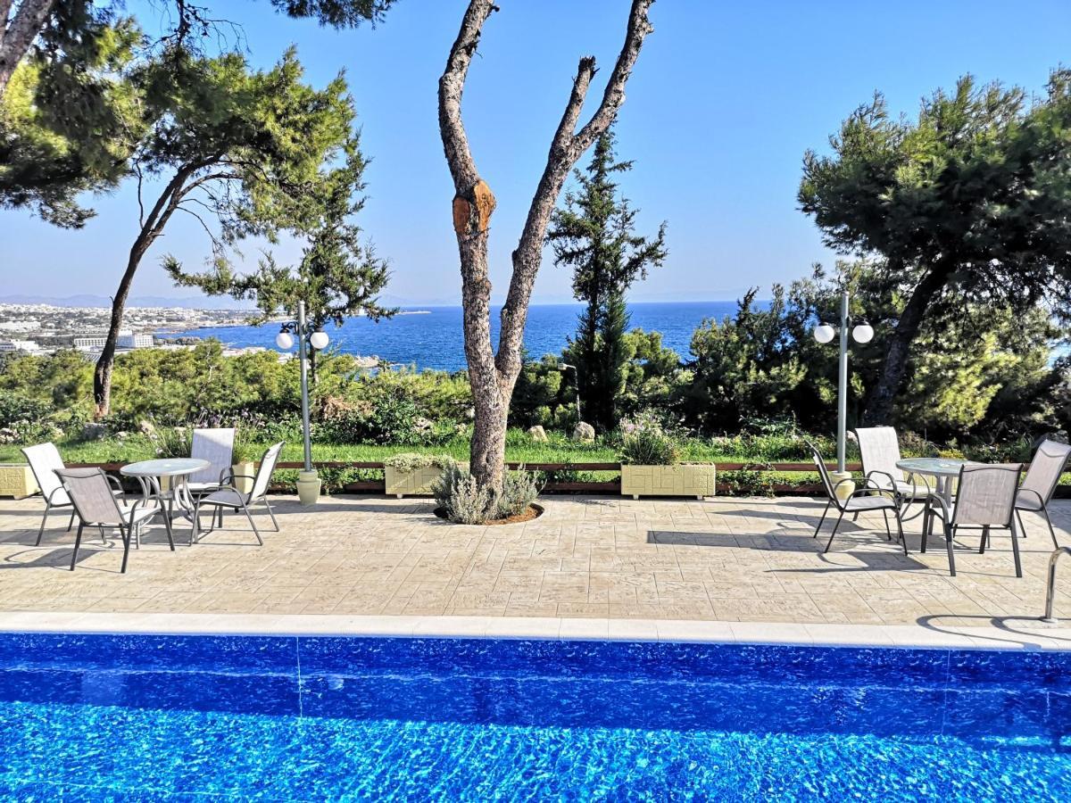 Louis Luxury Villa By Living In Blue Koskinou  Bagian luar foto